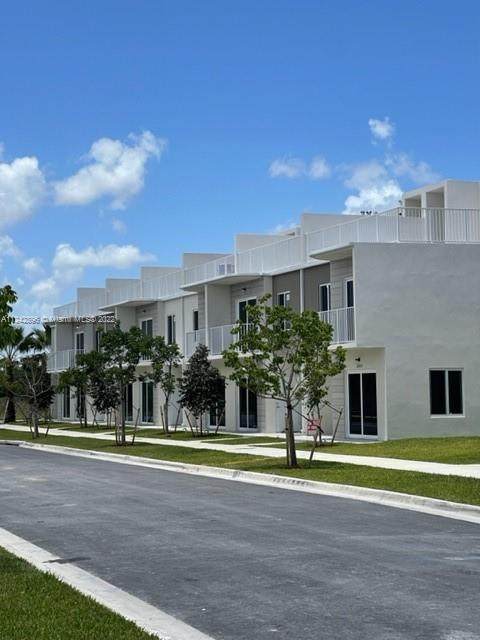 25870 144th Ct - Photo 1