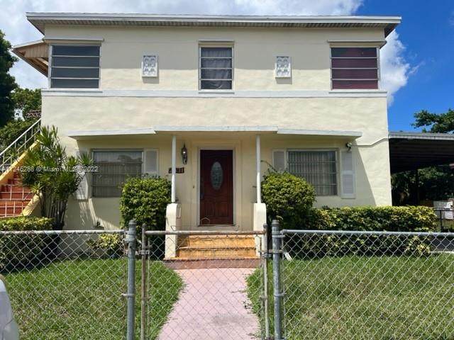2333 14th St - Photo 1