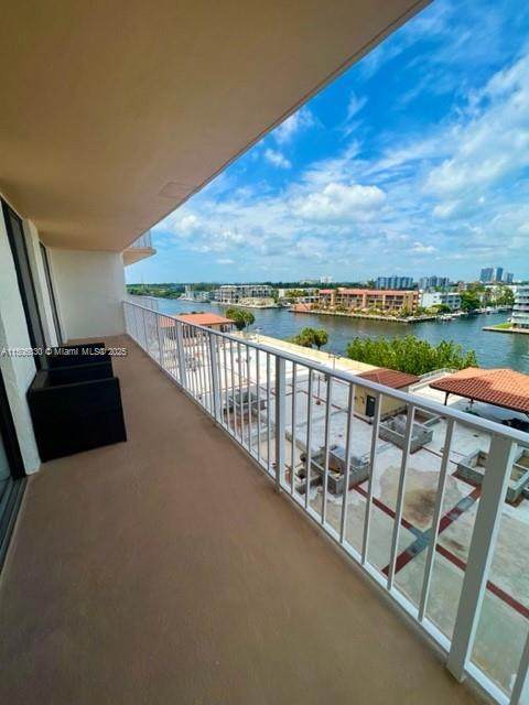 https://bt-photos.global.ssl.fastly.net/miami/1280_boomver_3_A11506030-2.jpg