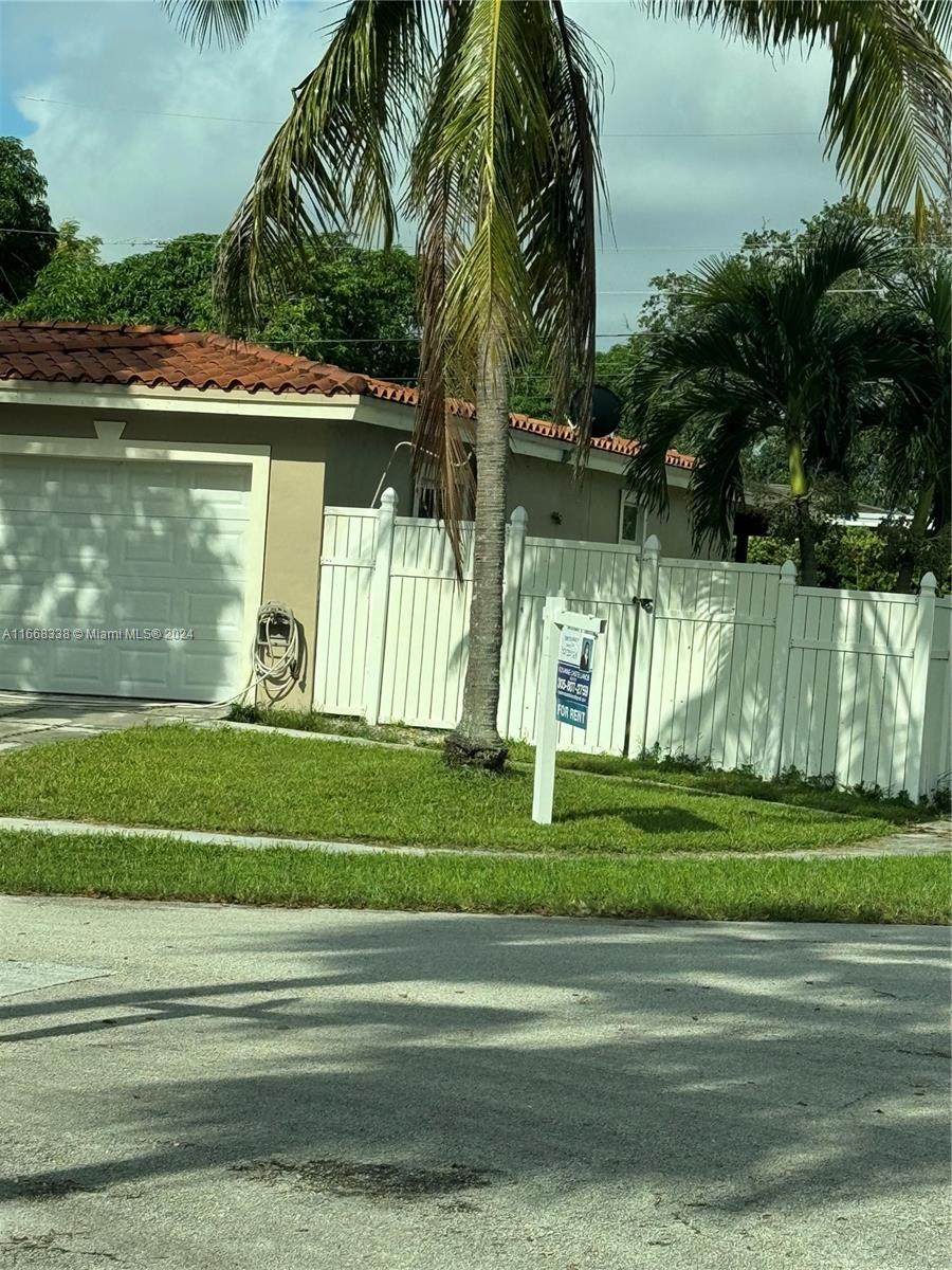 https://bt-photos.global.ssl.fastly.net/miami/1280_boomver_3_A11668338-2.jpg