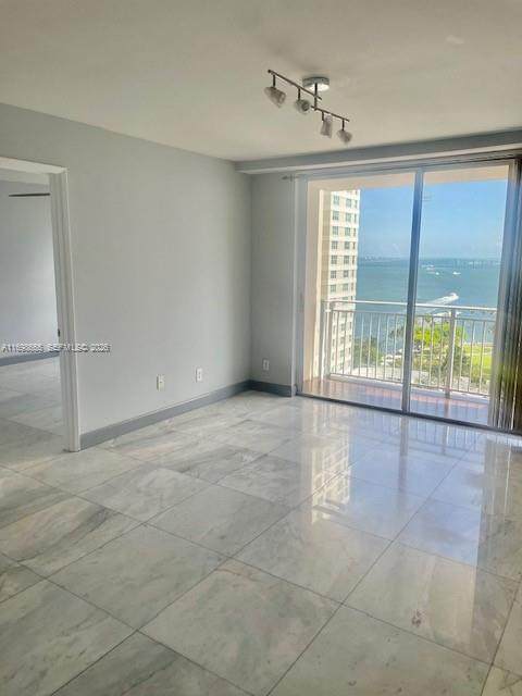 https://bt-photos.global.ssl.fastly.net/miami/1280_boomver_5_A11698665-2.jpg