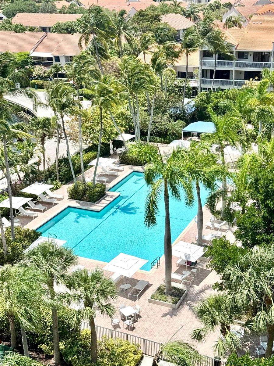 https://bt-photos.global.ssl.fastly.net/miami/orig_boomver_3_A11801588-2.jpg