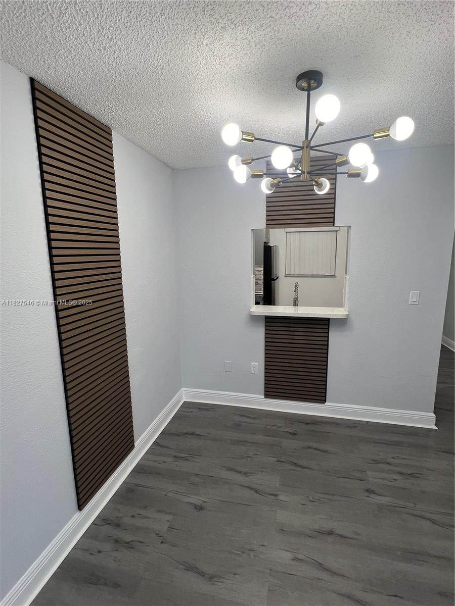 https://bt-photos.global.ssl.fastly.net/miami/orig_boomver_3_A11827546-2.jpg
