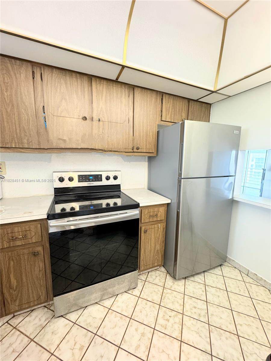 8435 Sunrise Lakes Blvd - Photo 1