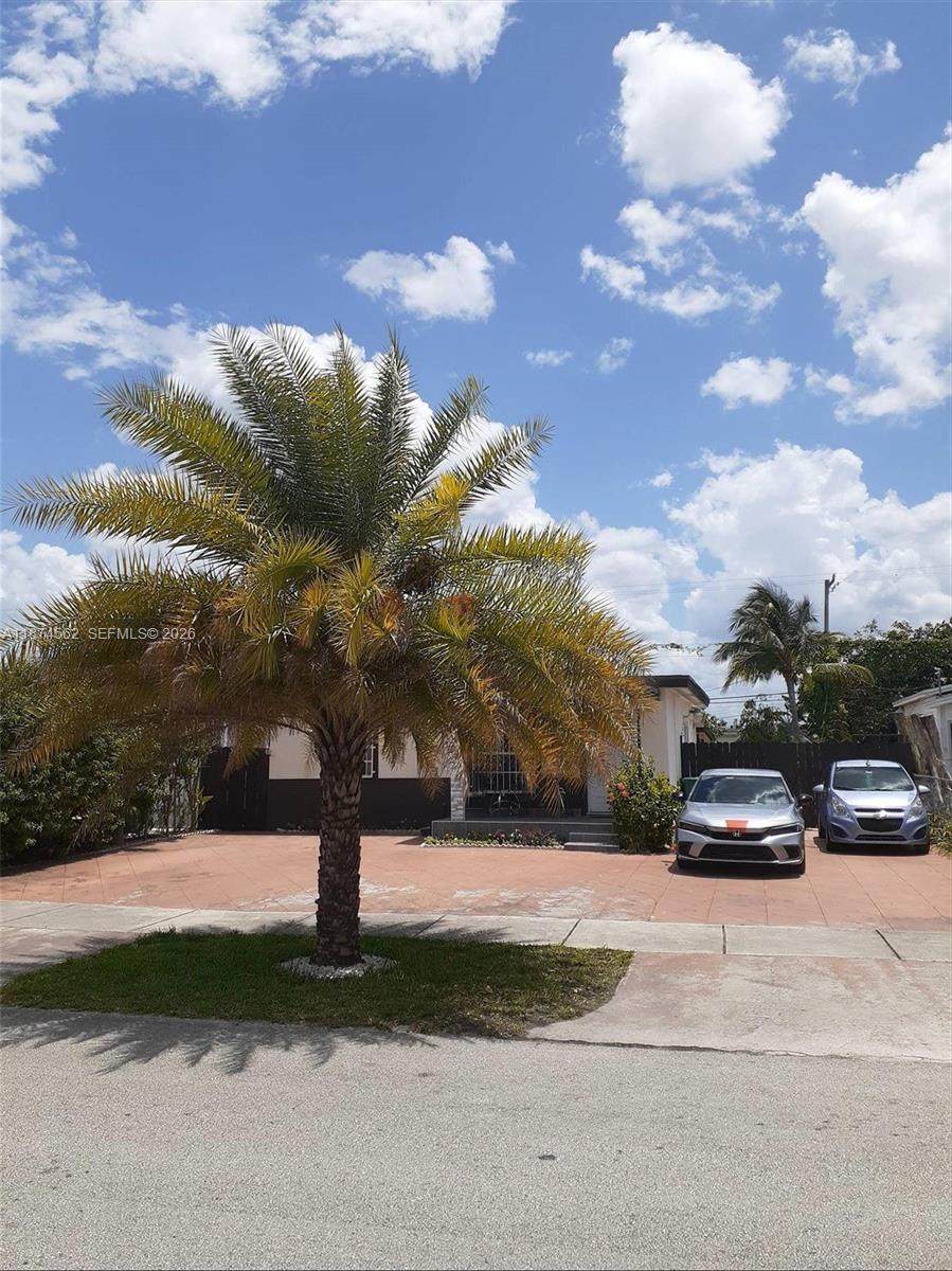 https://bt-photos.global.ssl.fastly.net/miami/orig_boomver_3_A11874562-2.jpg