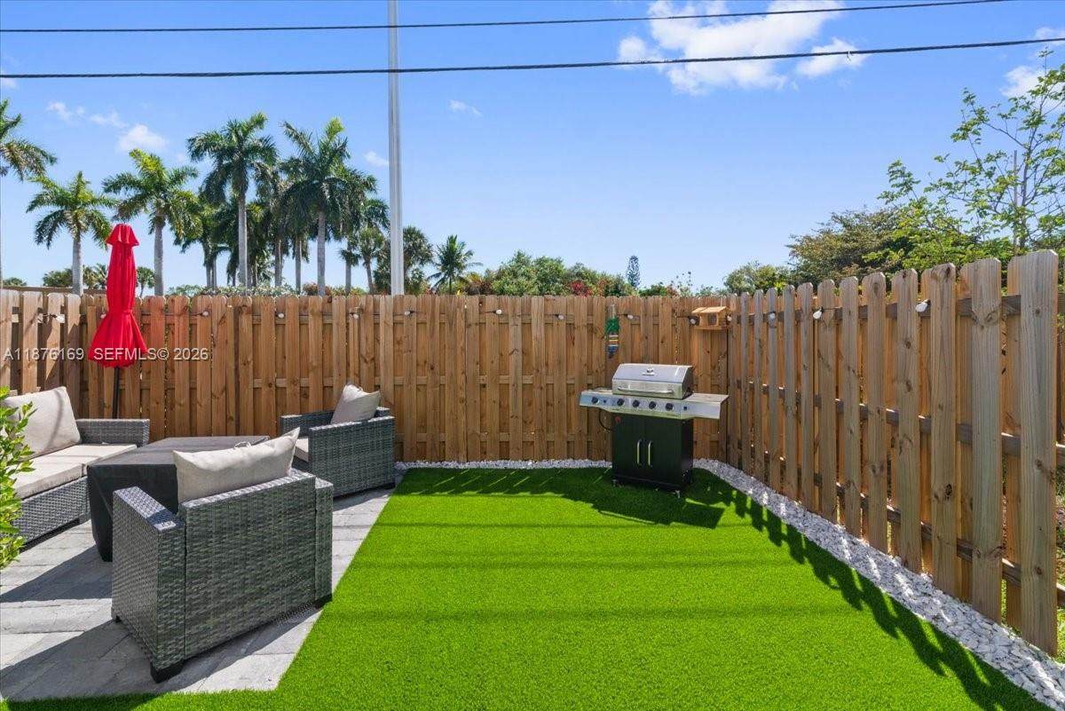 https://bt-photos.global.ssl.fastly.net/miami/orig_boomver_2_A11876169-2.jpg