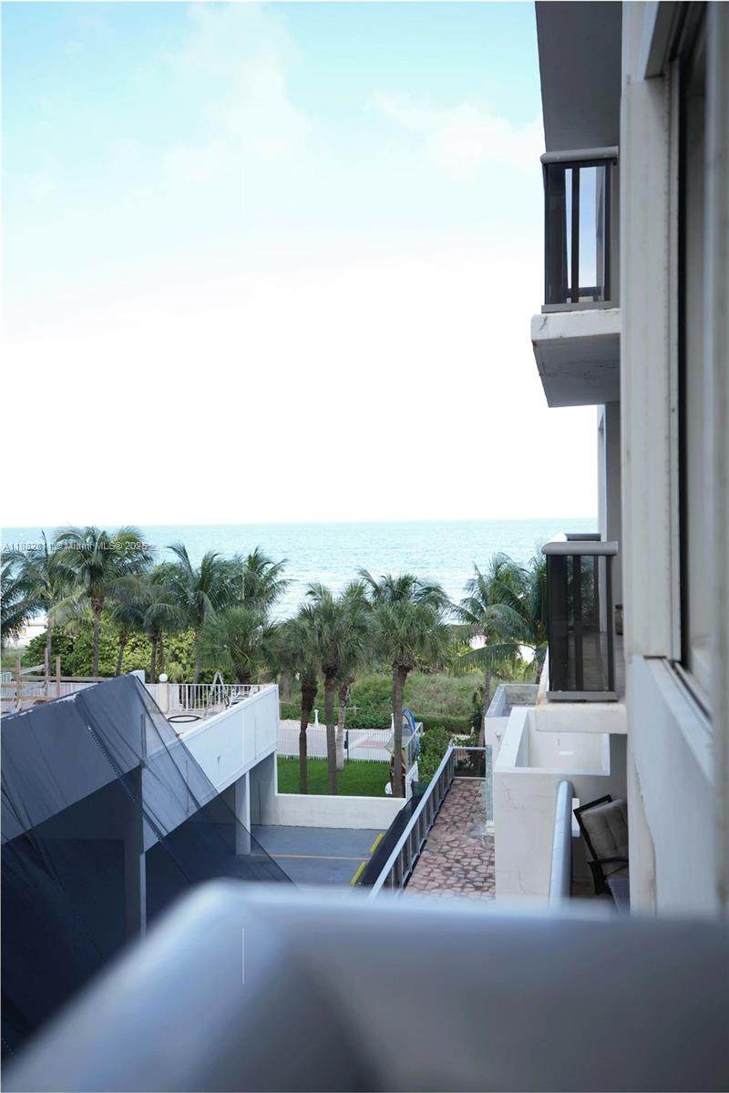 6039 Collins Ave - Photo 1