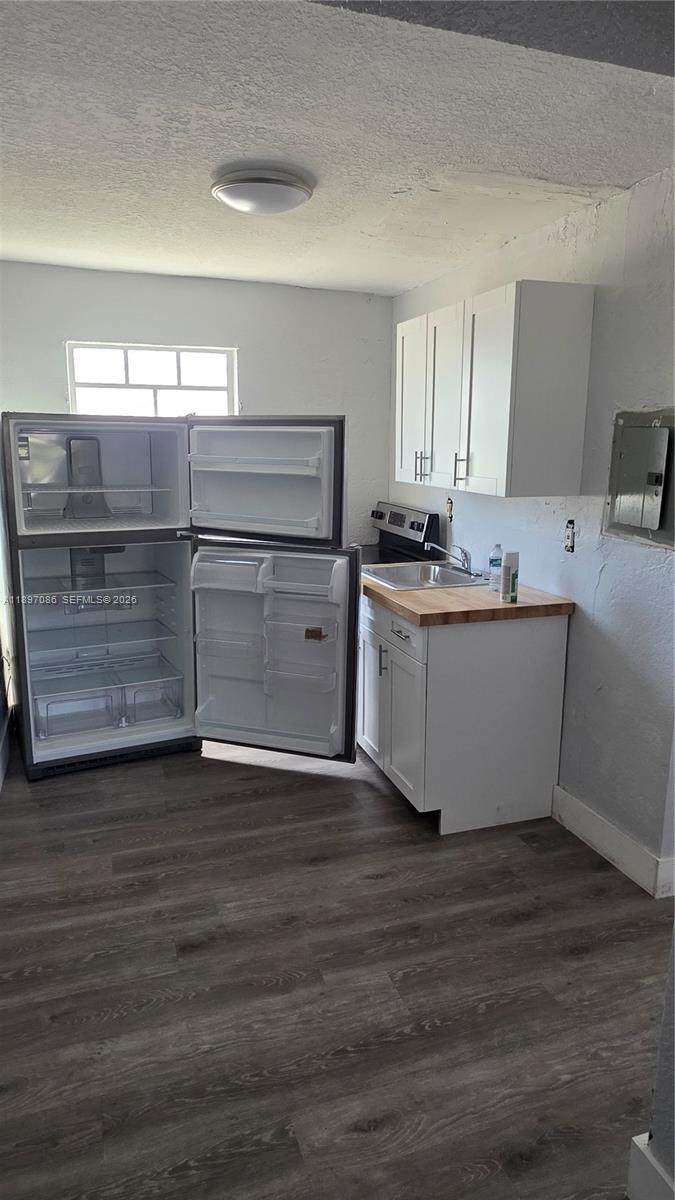 7001 15th Ave - Photo 1
