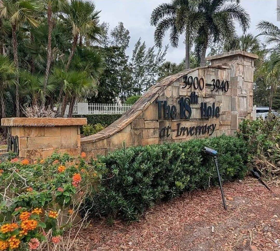 3910 Inverrary Blvd - Photo 1