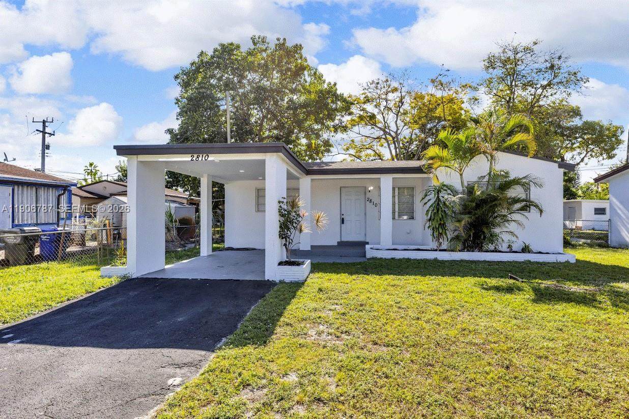 2810 Mayo St - Photo 1