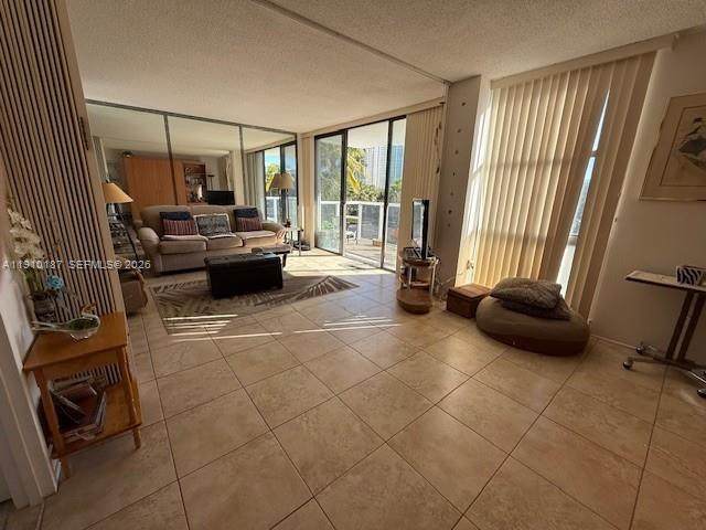 https://bt-photos.global.ssl.fastly.net/miami/orig_boomver_3_A11910187-2.jpg