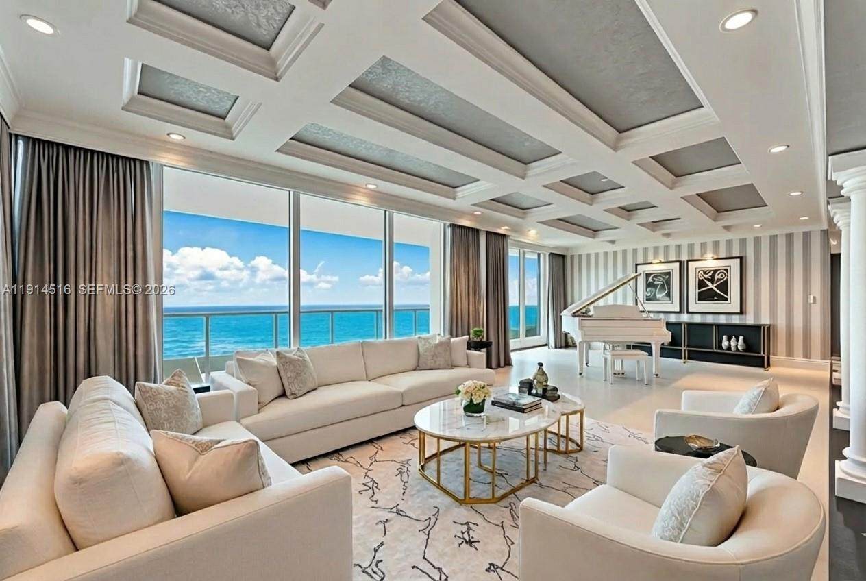 5025 Collins Ave - Photo 1