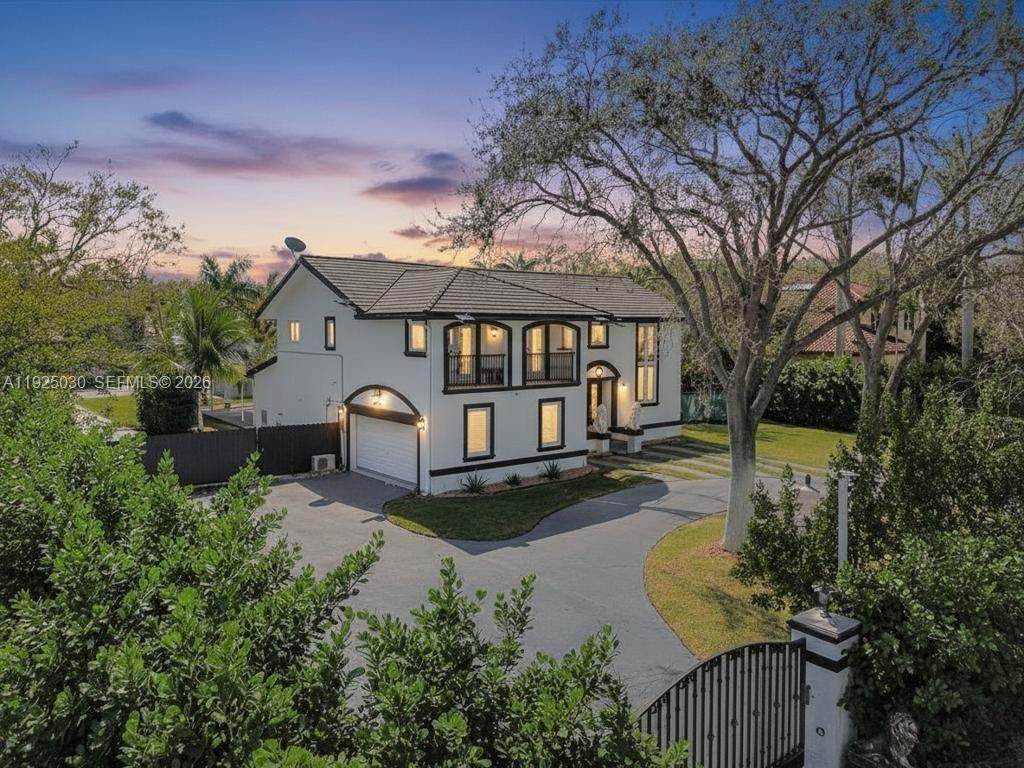 7830 120th St - Photo 1