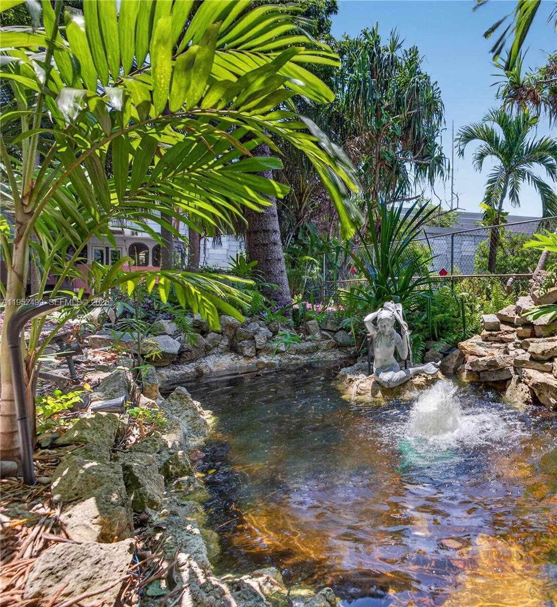 https://bt-photos.global.ssl.fastly.net/miami/orig_boomver_3_A11952499-2.jpg