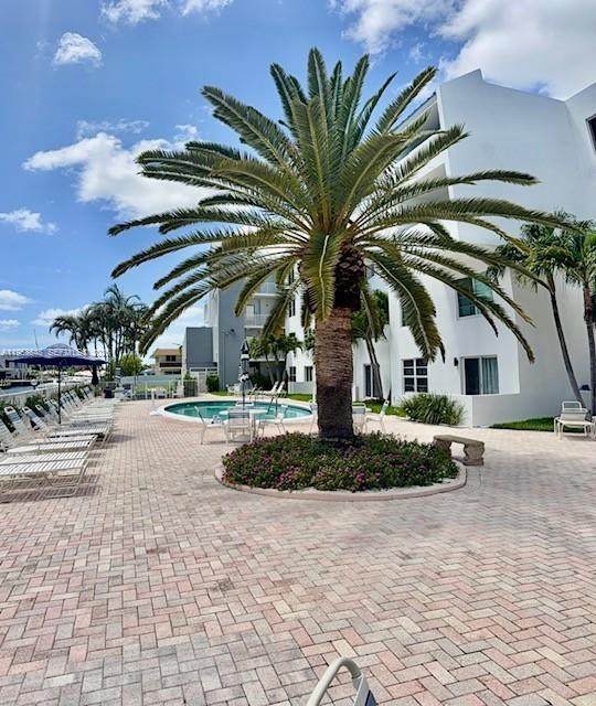 https://bt-photos.global.ssl.fastly.net/miami/orig_boomver_3_A11953848-2.jpg