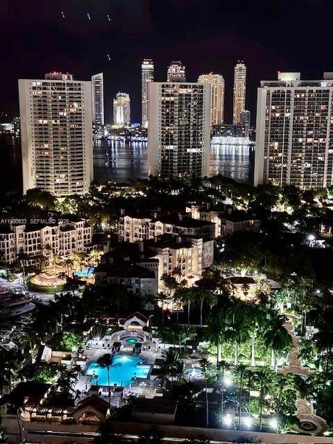 https://bt-photos.global.ssl.fastly.net/miami/orig_boomver_3_A11980633-2.jpg