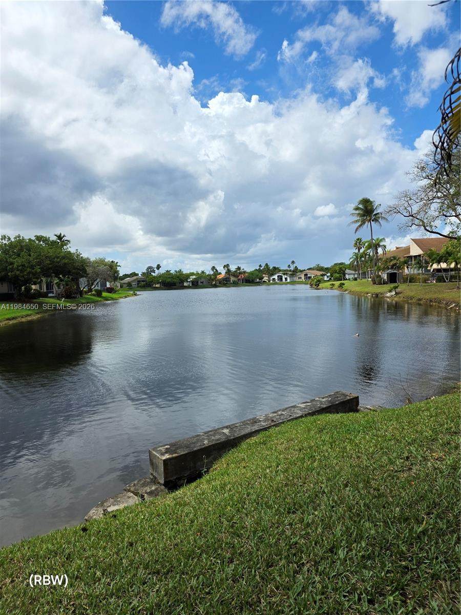 https://bt-photos.global.ssl.fastly.net/miami/orig_boomver_3_A11984650-2.jpg