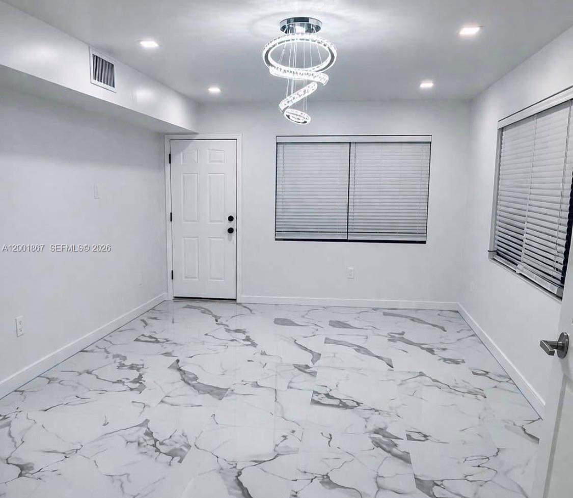 1629 Mayo St - Photo 1