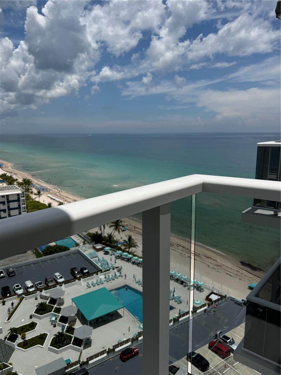 https://bt-photos.global.ssl.fastly.net/miami/orig_boomver_3_A12009400-2.jpg