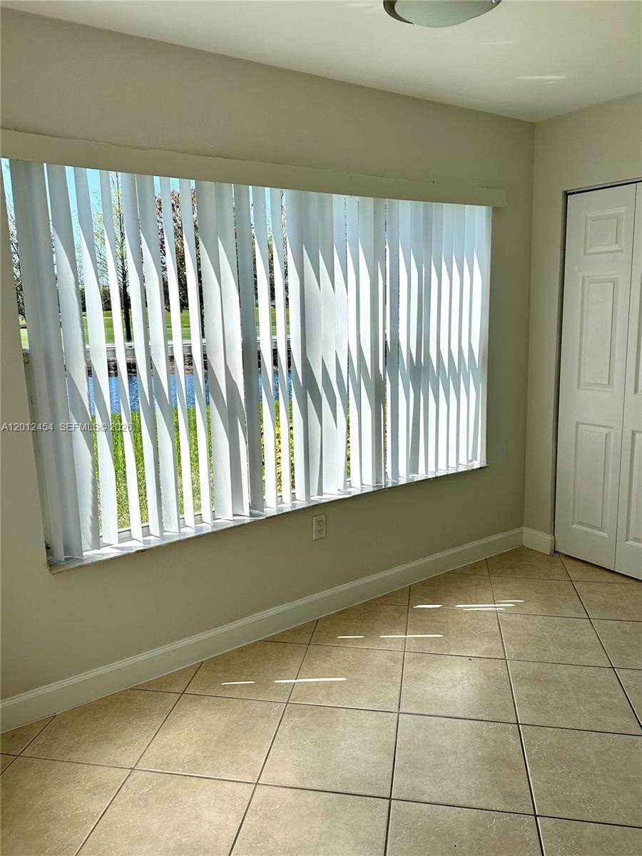 https://bt-photos.global.ssl.fastly.net/miami/orig_boomver_2_A12012454-2.jpg