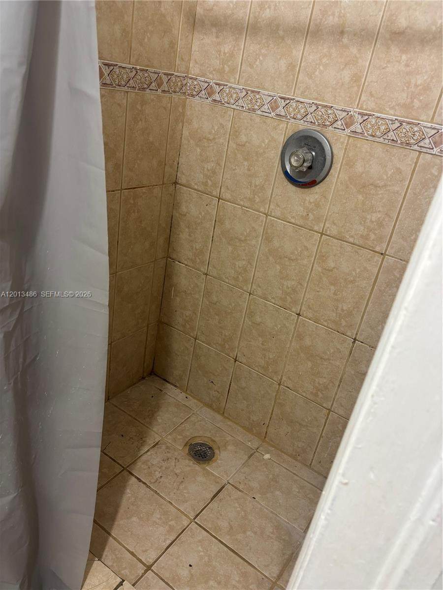 https://bt-photos.global.ssl.fastly.net/miami/orig_boomver_2_A12013486-2.jpg