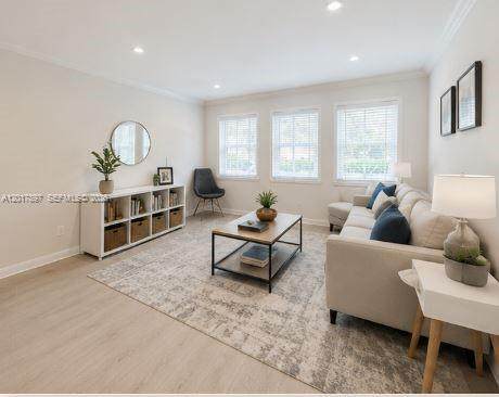 615 12th Ave - Photo 1