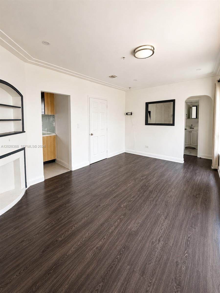 1536 Jefferson Ave - Photo 1