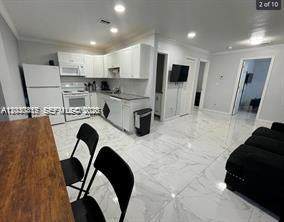 https://bt-photos.global.ssl.fastly.net/miami/orig_boomver_2_A12030415-2.jpg