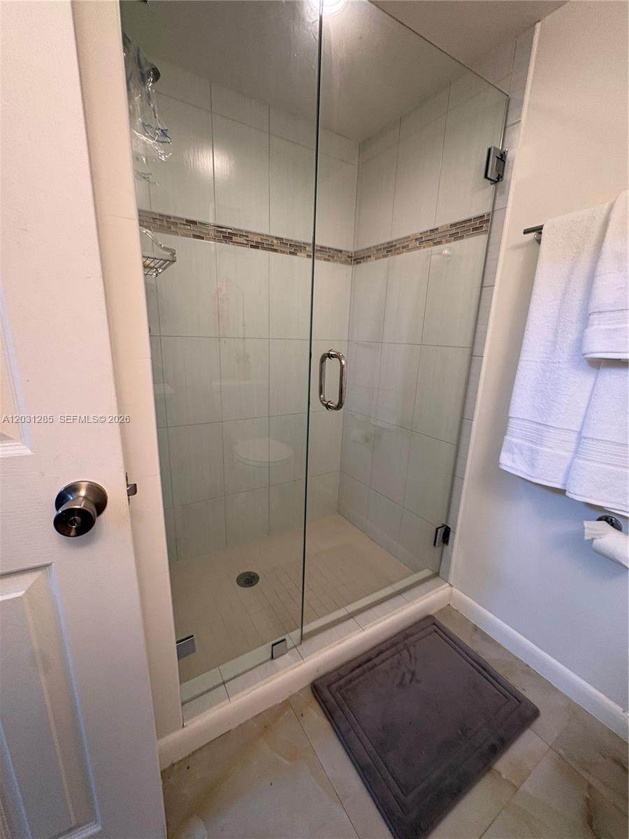 https://bt-photos.global.ssl.fastly.net/miami/orig_boomver_3_A12031285-2.jpg