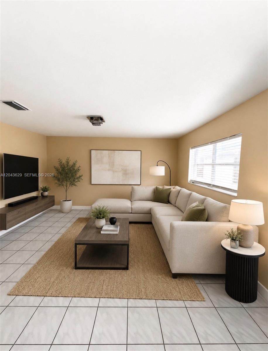 5912 Fillmore St - Photo 1