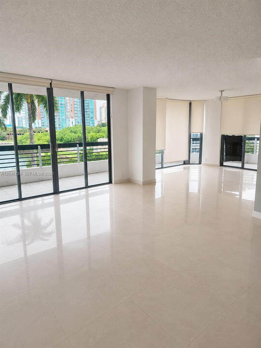 https://bt-photos.global.ssl.fastly.net/miami/orig_boomver_3_A12046728-2.jpg