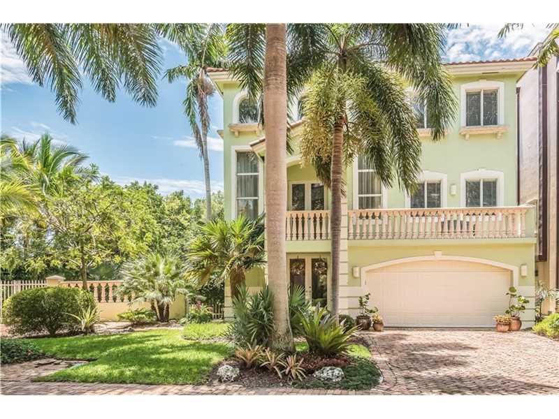 5855 Paradise Point Dr - Photo 1