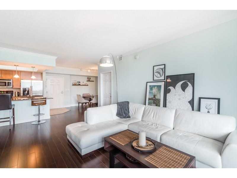 2000 N Bayshore Dr #804, Miami, FL 33137 (MLS #A10165446) :: United Realty Group
