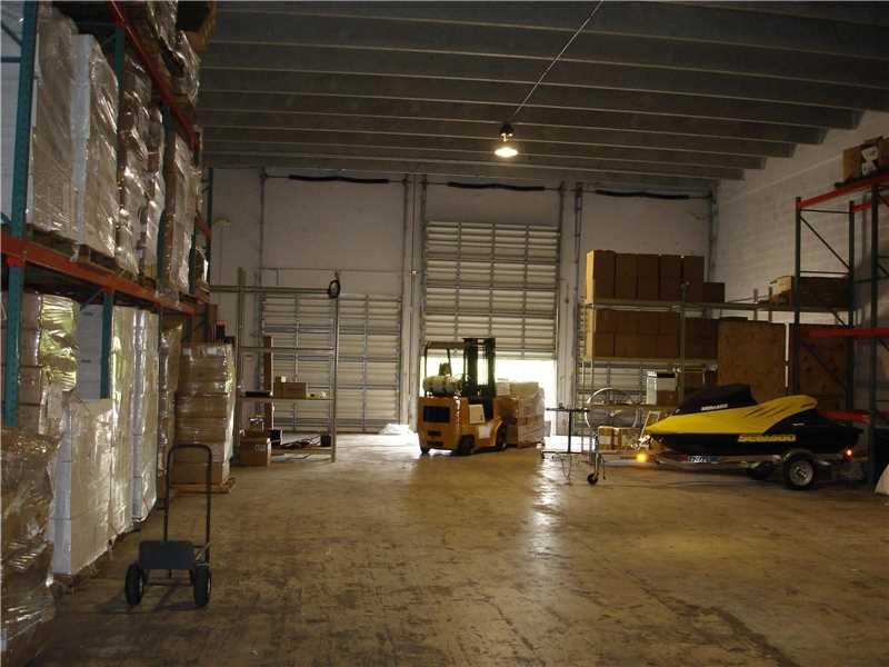 8212 30 TE - Photo 1