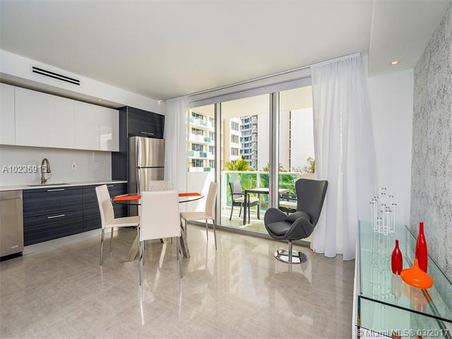 1200 West Ave - Photo 1