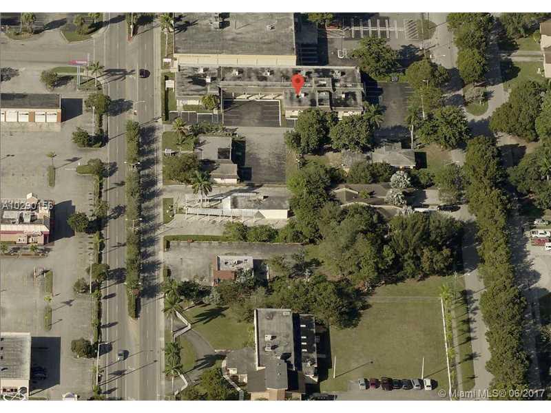 125 8th St - Photo 1