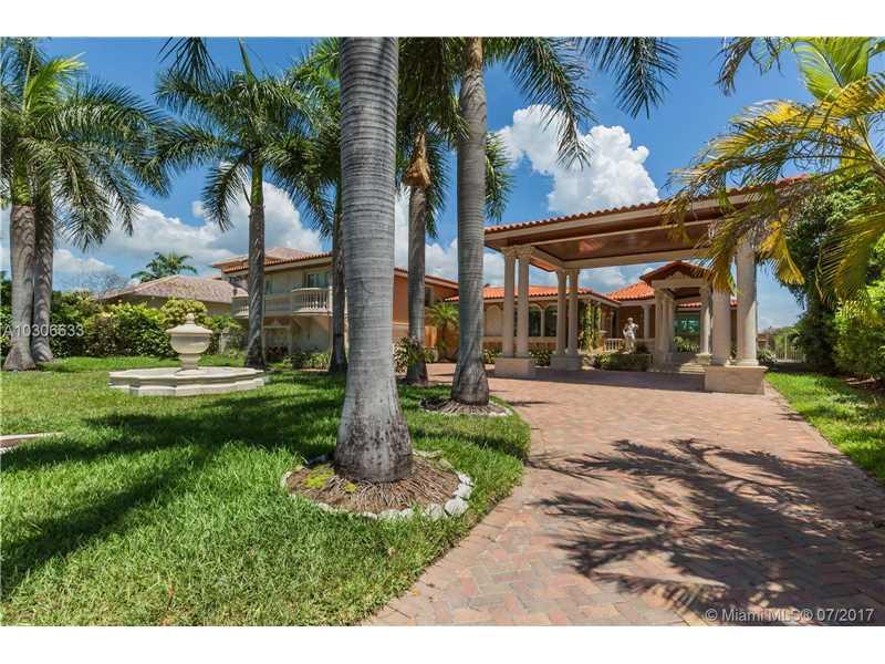 1249 Biscaya Dr - Photo 1