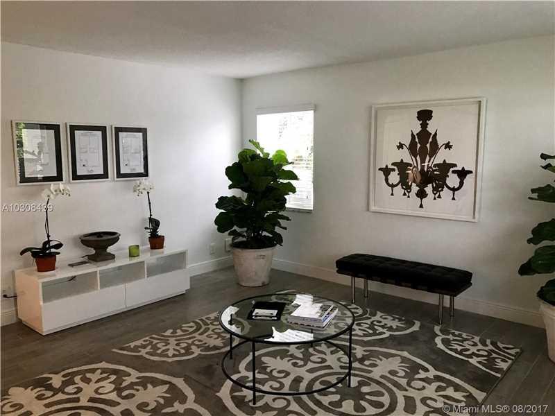 2731 Andrews Ave - Photo 1