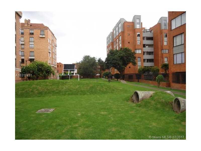 55-20 Calle 134 - Photo 1