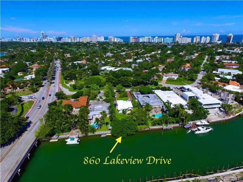 860 Lakeview Dr - Photo 1