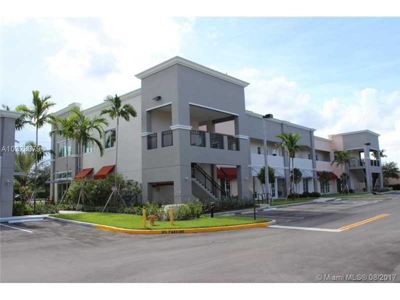 2101 Palm Ave Unit #201 - Photo 1