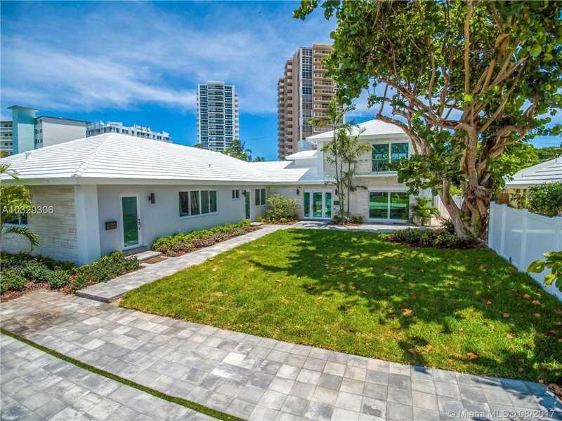 2700 32nd Ave - Photo 1