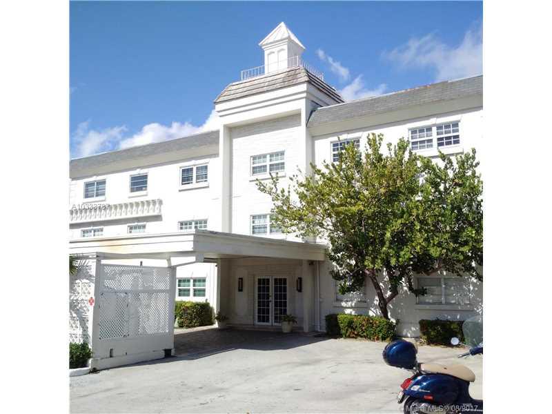 1439 Ocean Blvd - Photo 1