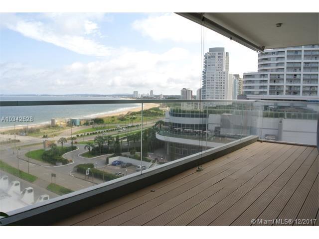 801 Av. Chiverta - Photo 1