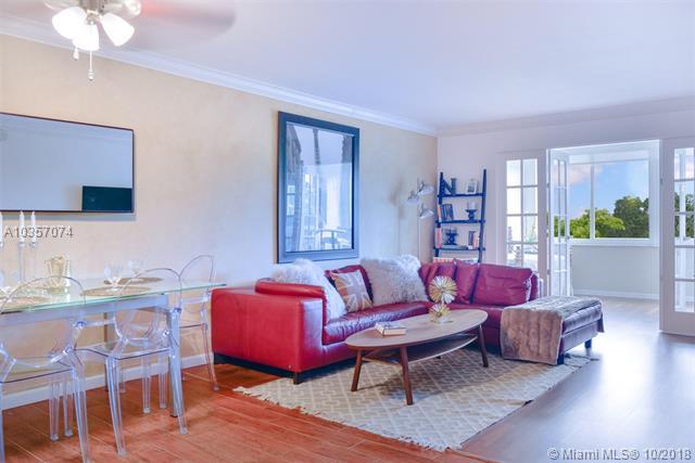 445 195th St - Photo 1