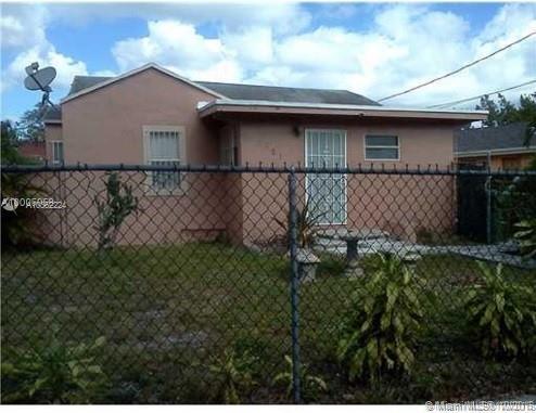 1361 59th St - Photo 1