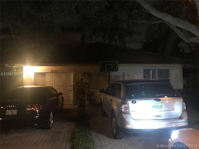 8417 40th Ct - Photo 1