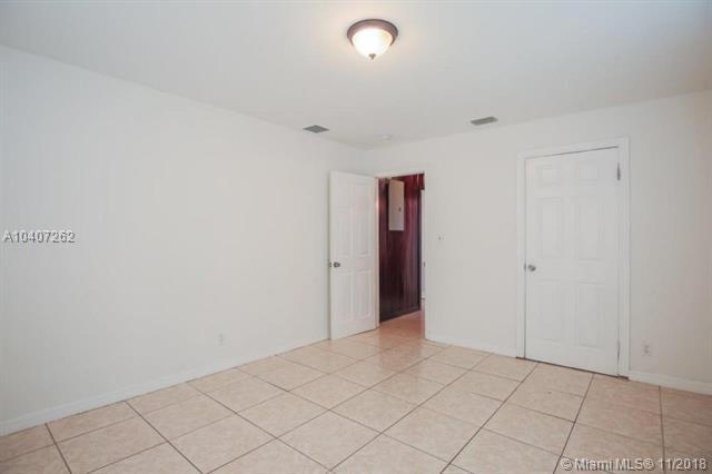 600 5th St - Photo 1