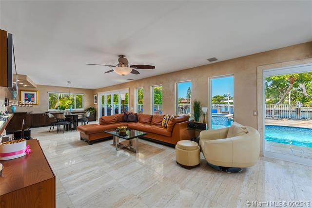 484 Tamarind Drive - Photo 1