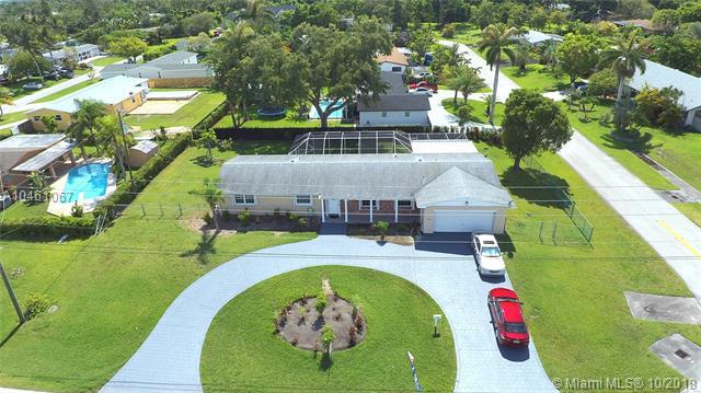 18550 87th Ave - Photo 1